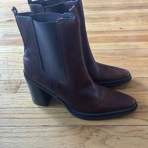 Mia Brown Leather Chunky Heeled Boots Women’s Sz 8M